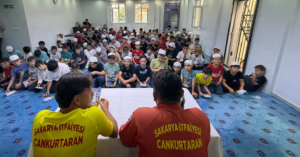Sakarya karasuda cocuklara bogulmayi onleme egitimi IVFpAgSw