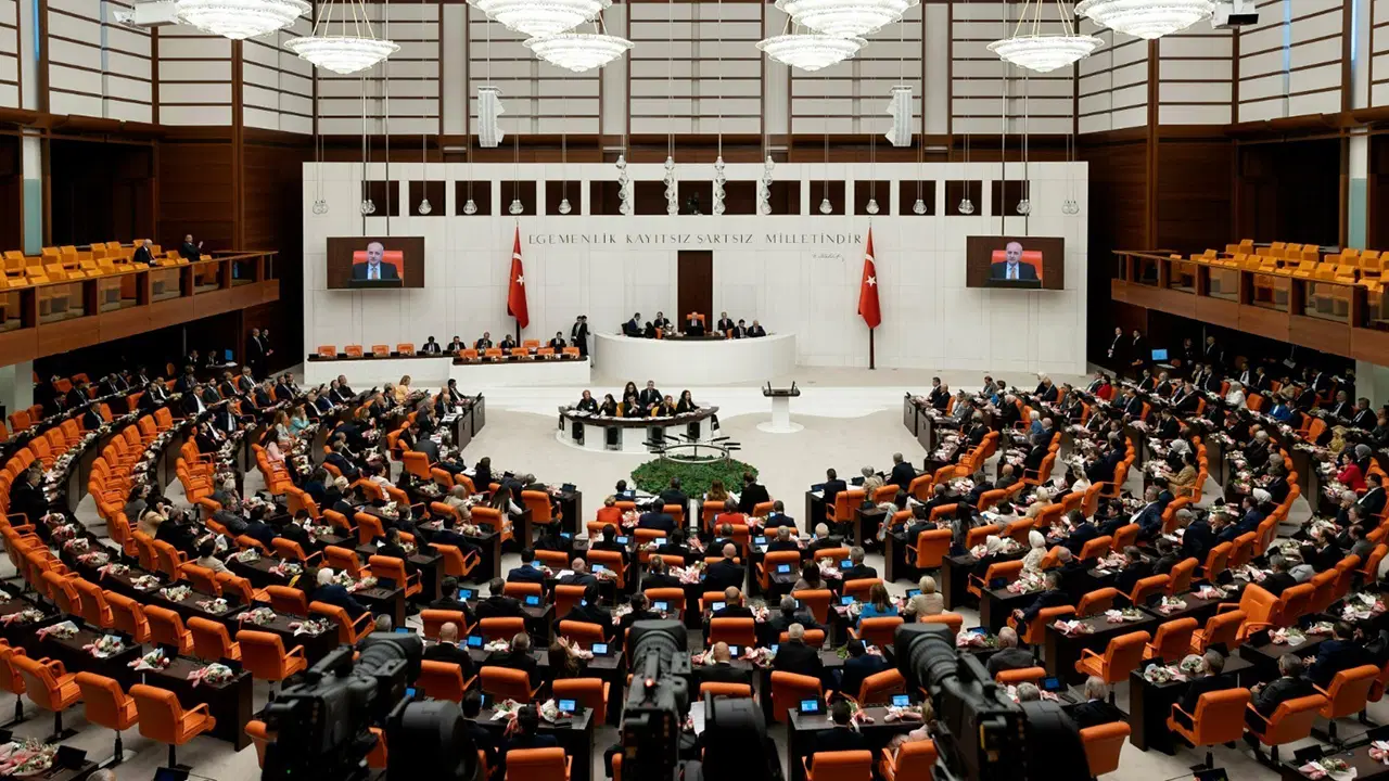 Yeni parti chp ve mhp bu hafta grup toplantisi yapmayacak tsBWmOOb